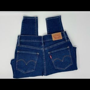 Levi’s skinny jeans